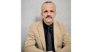 ozkayha-osmaneli-neden-uvey-evlat-muamelesi-goruyor-fue4DsVU